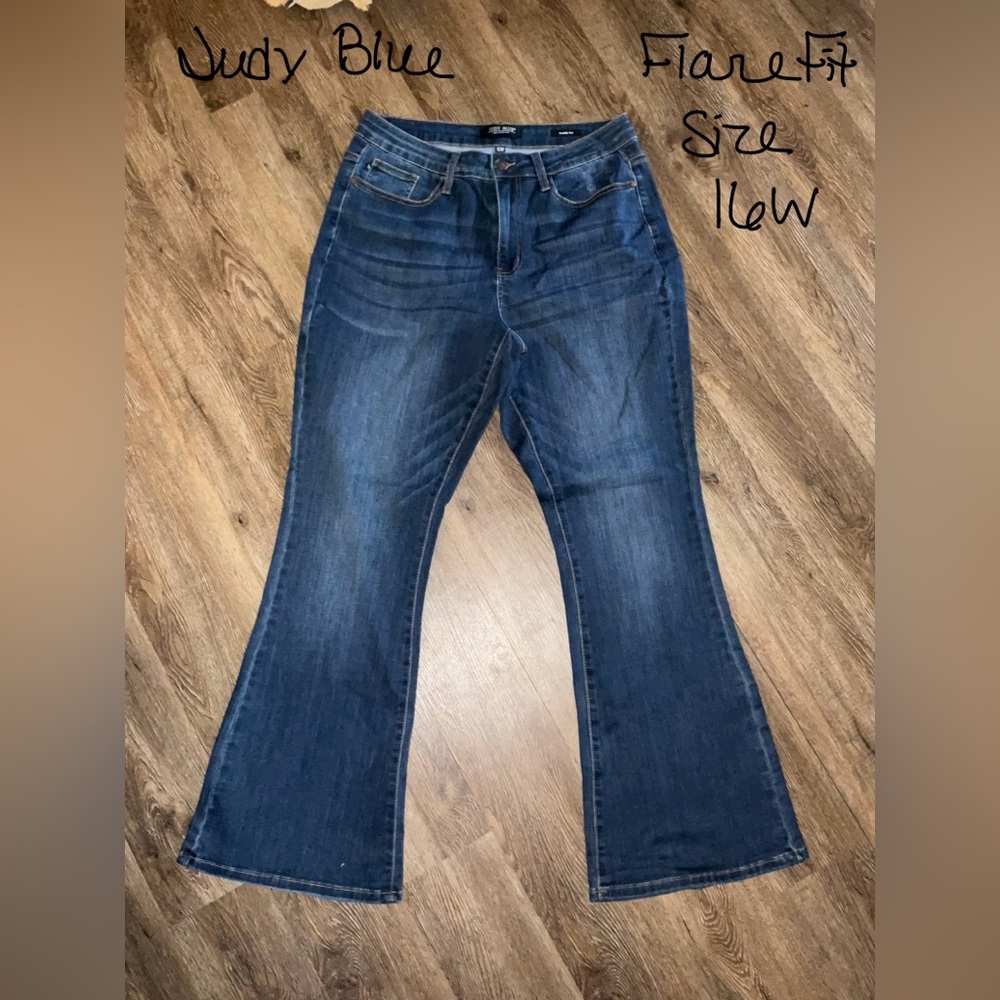 Like new Judy Blue Flare size 16w
